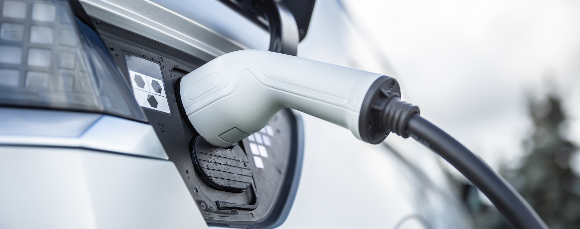 Elbil-kompetencer vinder terræn på mekanikeruddannelsen