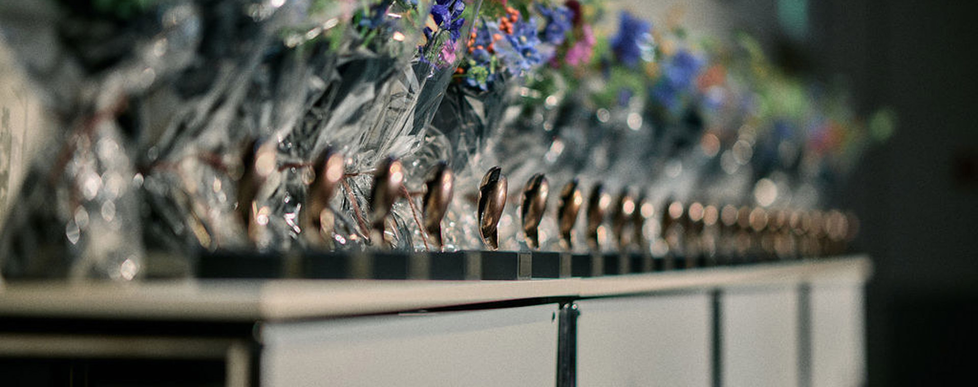 54878185266 7C99f18c8c B