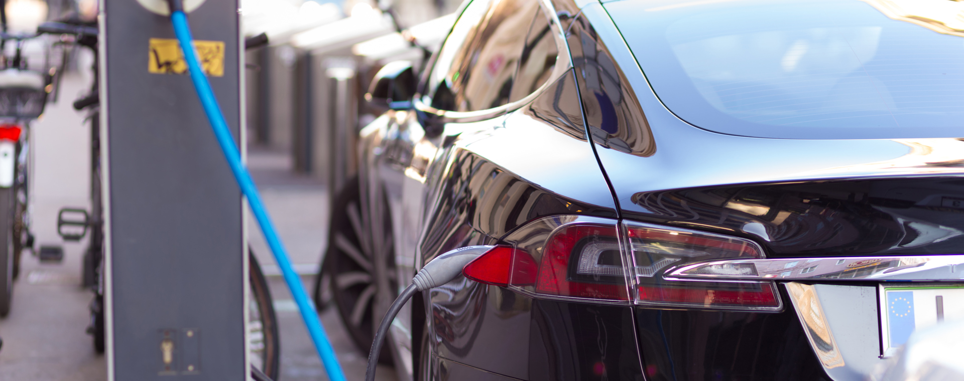 Grøn omstilling stiller nye krav til personvogns-mekanikeren 